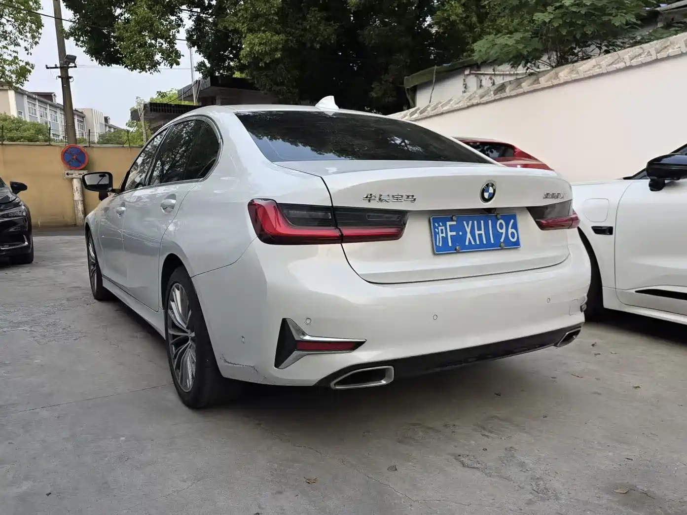 BMW 3 Series 2020 325Li Launch Edition фото 9