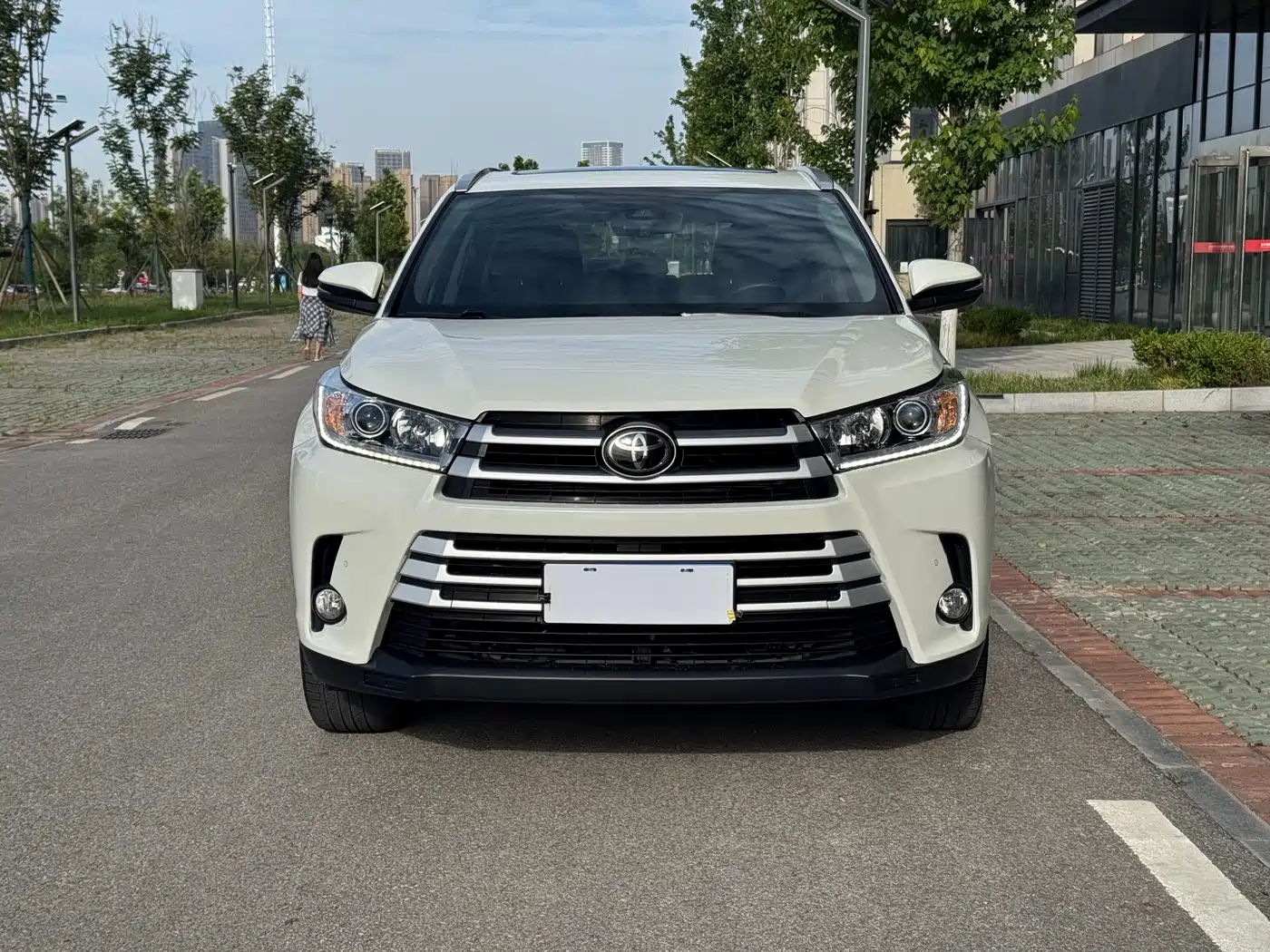 Toyota Highlander 2018 2.0T 4WD Luxury 7-seater (China V) фото 2