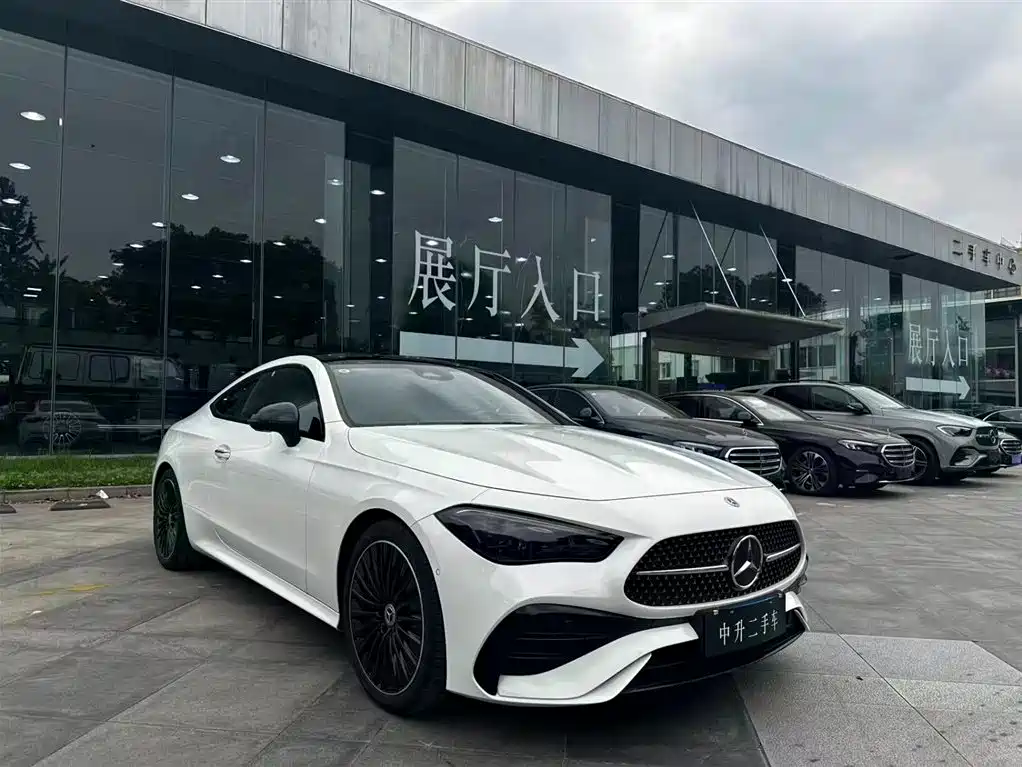 Mercedes-Benz CLE 2024 CLE 300 4MATIC Luxury Coupe фото 3