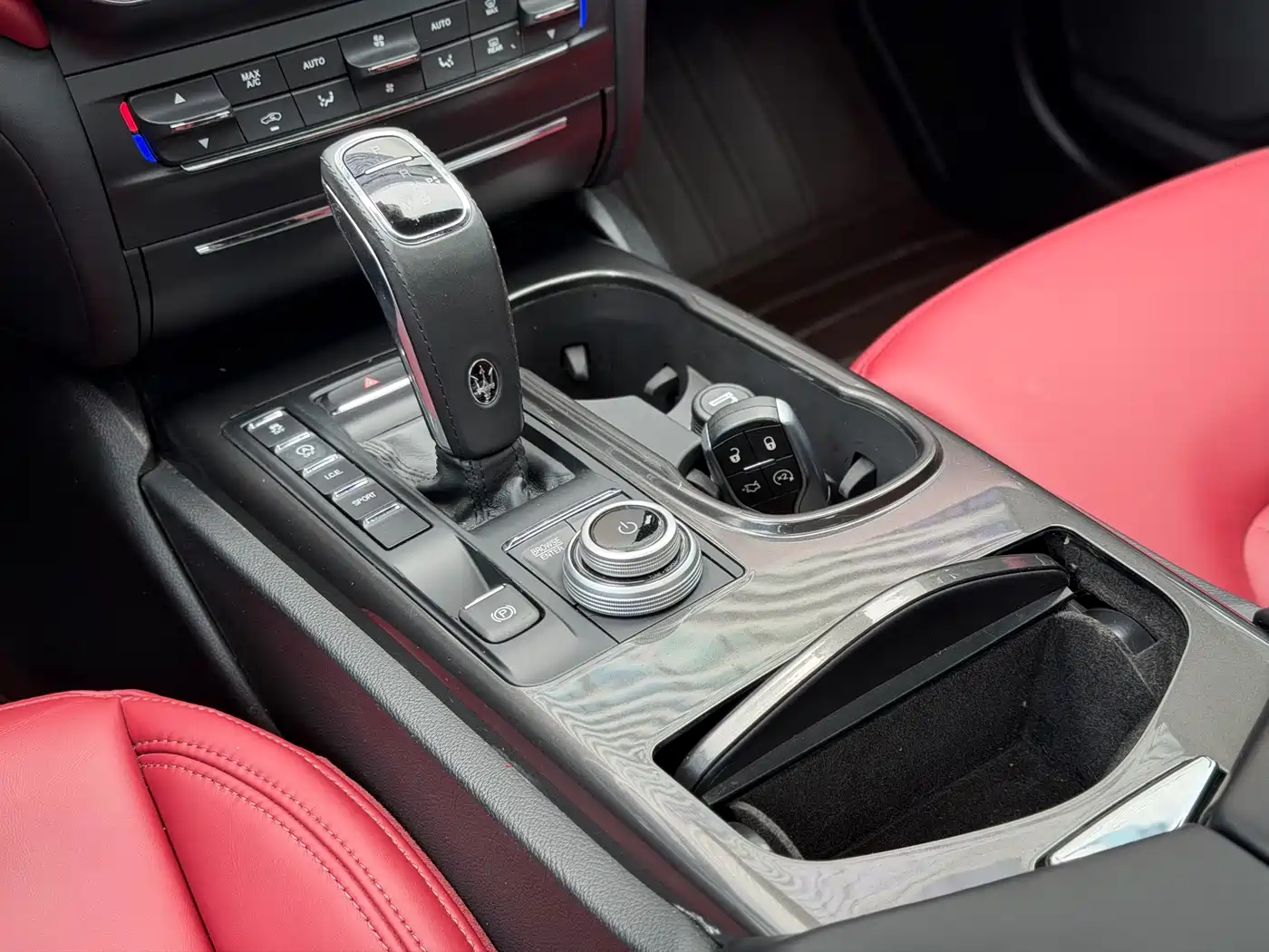 Maserati Ghibli 2022 2022 2.0T GT Edge Edition