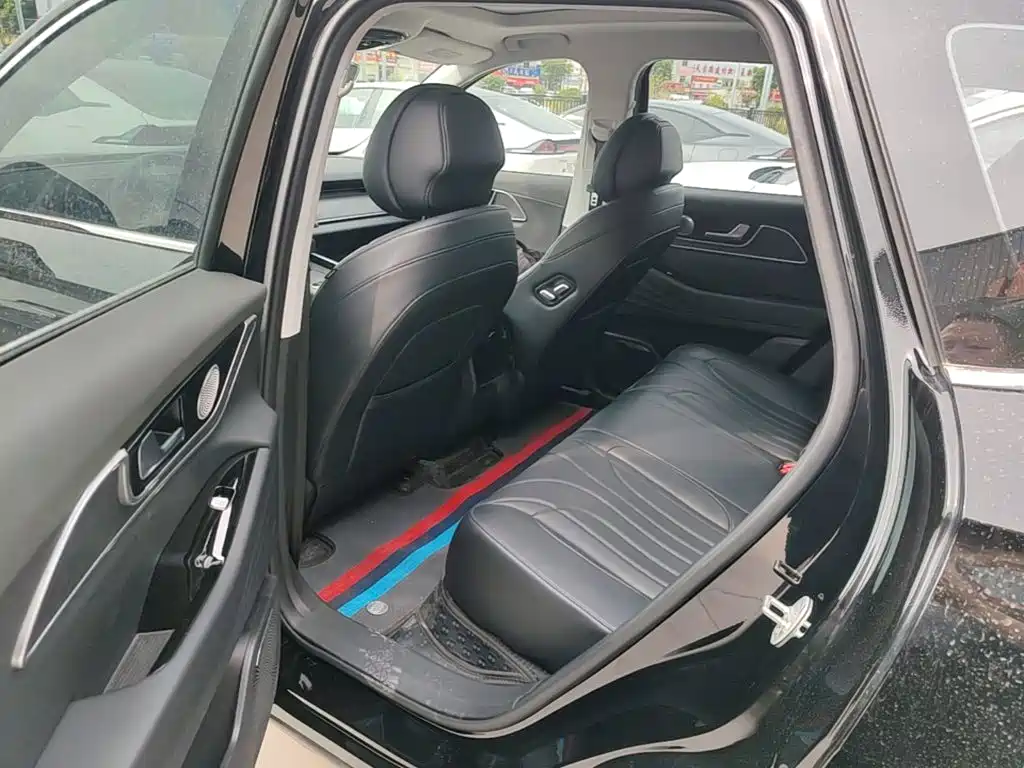 Chery Fengyun Fengyun T9 2026 2025 120 Long Range Honor 5-seater LFP