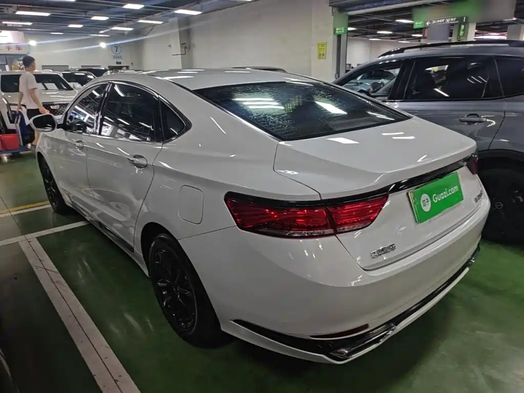 Geely Borui PHEV 2021 2021 1.5T ePro Leading Edition