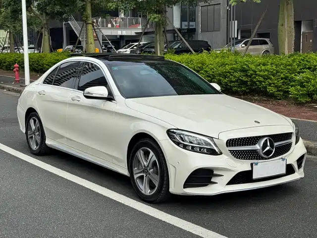 Mercedes-Benz C-Class 2020 C 260 L Sport — фото 3