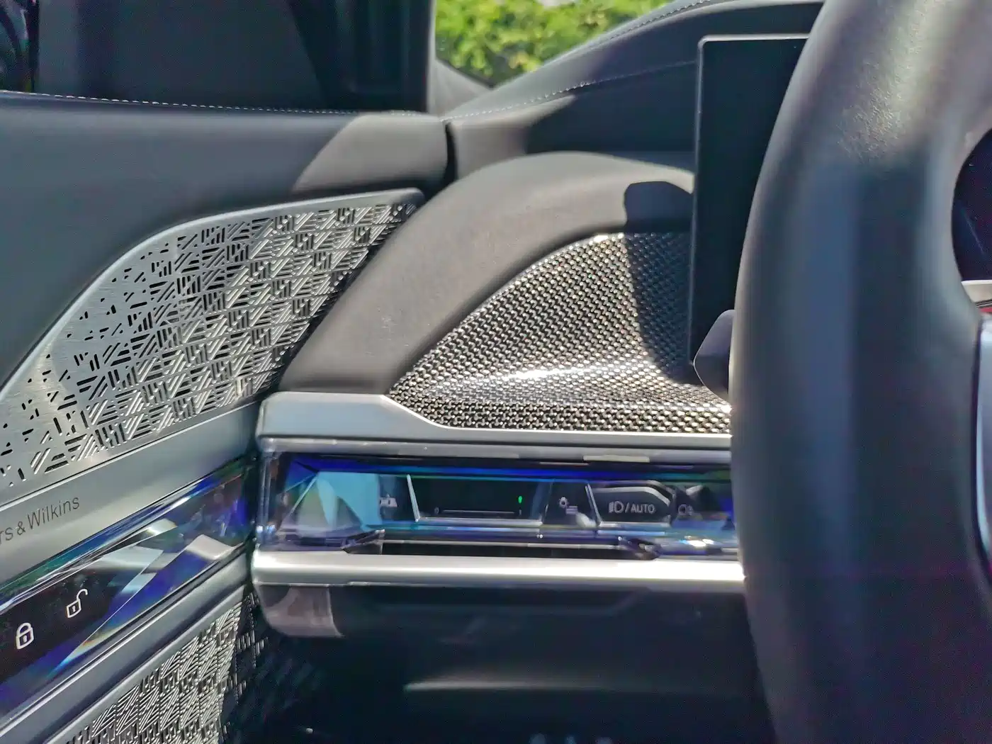 BMW i7 M70L 2024 2023 M70L