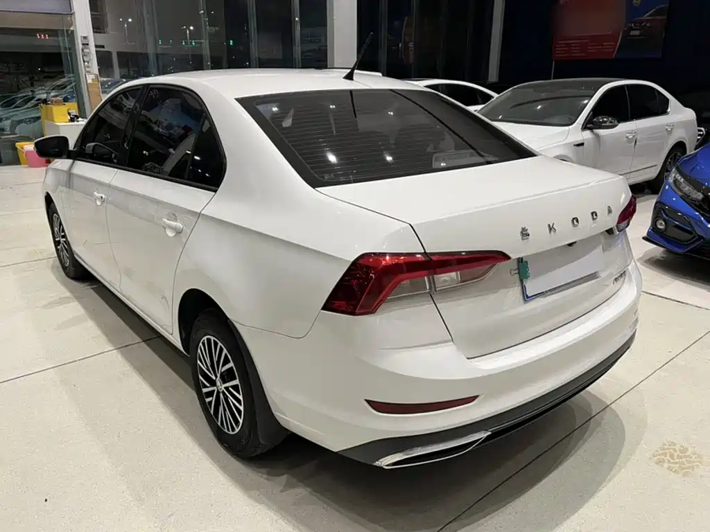Škoda Rapid 2021 2020 1.5L Auto Standard