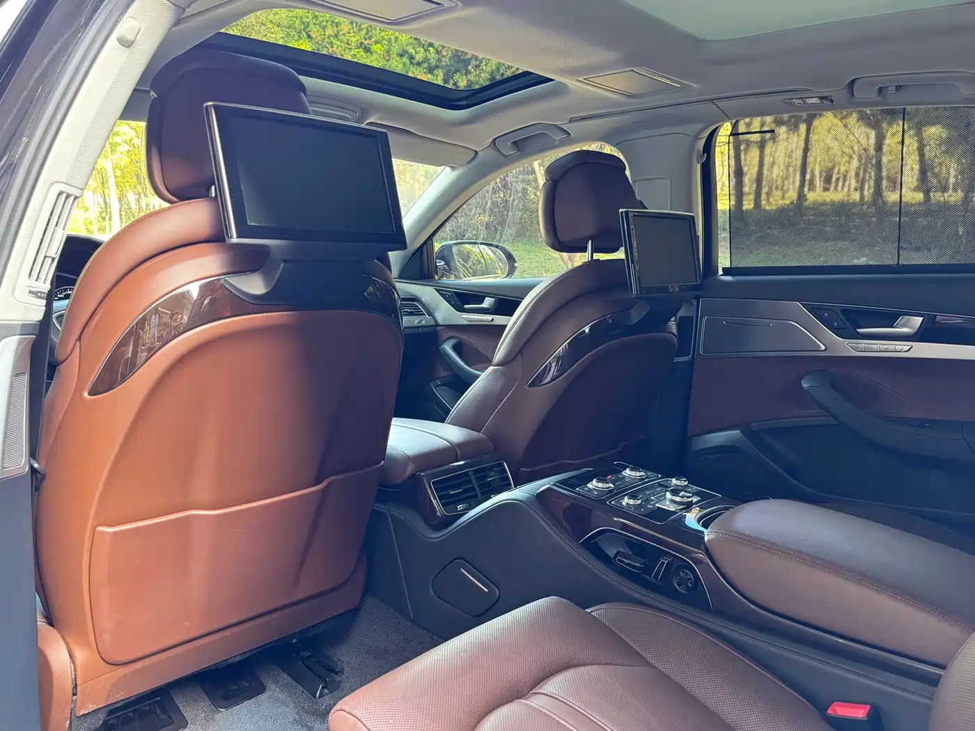 Audi A8 2013 A8L 50 TFSI quattro Premium фото 7