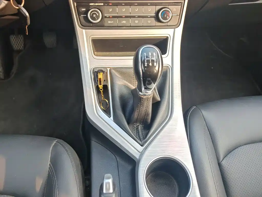 Geely Vision 2019 2019 Upgrade 1.5L Manual Luxury China VI