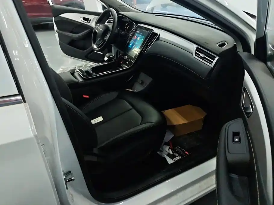 Roewe i6 MAX EV 2026 2022 EV 500 Sunroof Premium
