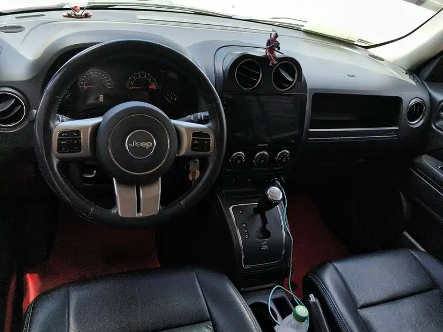 Jeep Patriot 2015 2014 2.0L Sport Enhanced Edition