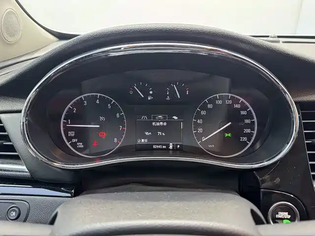 Фото 9 - Buick Encore