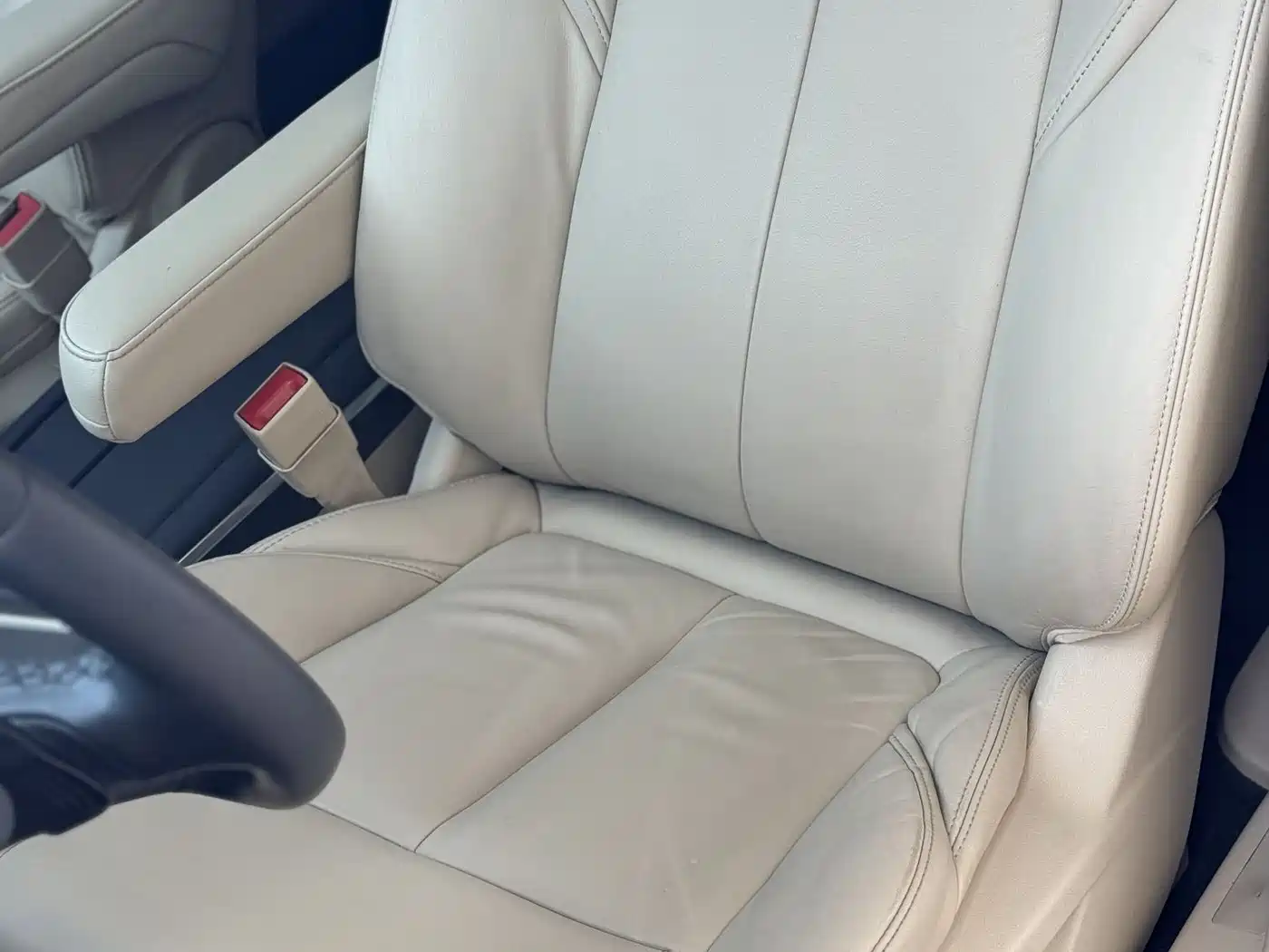 Buick GL8 2023 ES Landmaster Exclusive фото 8