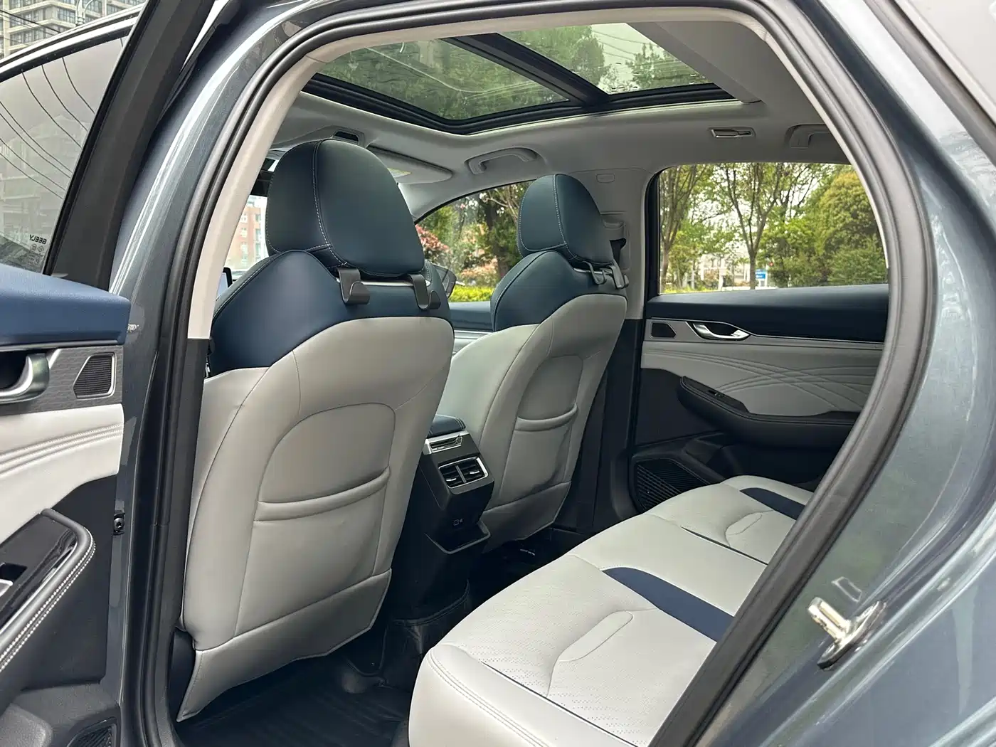 GEELY AUTOMOBILE XINGRUI