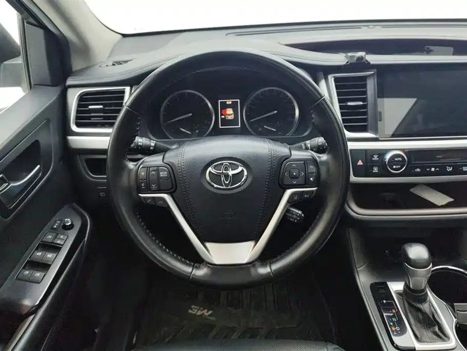 Toyota Highlander 2021 2.0T AWD Premium 7-Seater фото 15