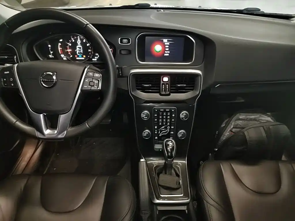 Volvo V40 2018 2018 T3 Inscription Edition