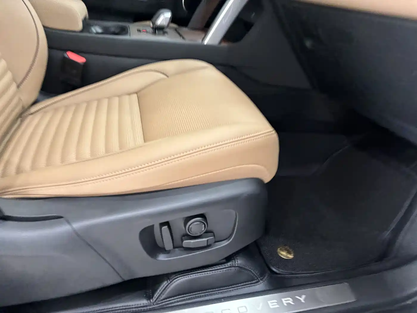 Land Rover Discovery Sport 2024 Performance Technology Edition фото 27