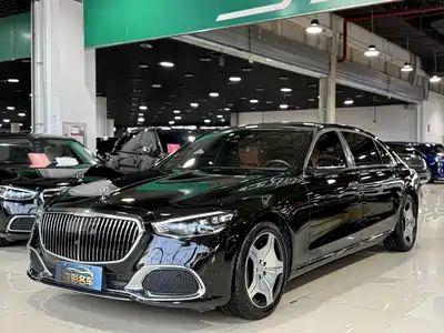 Mercedes-Benz Maybach S