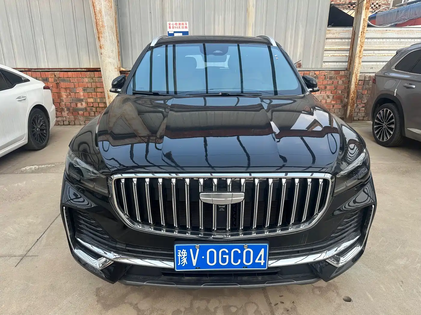 Фото 2 - Geely Xingyue L