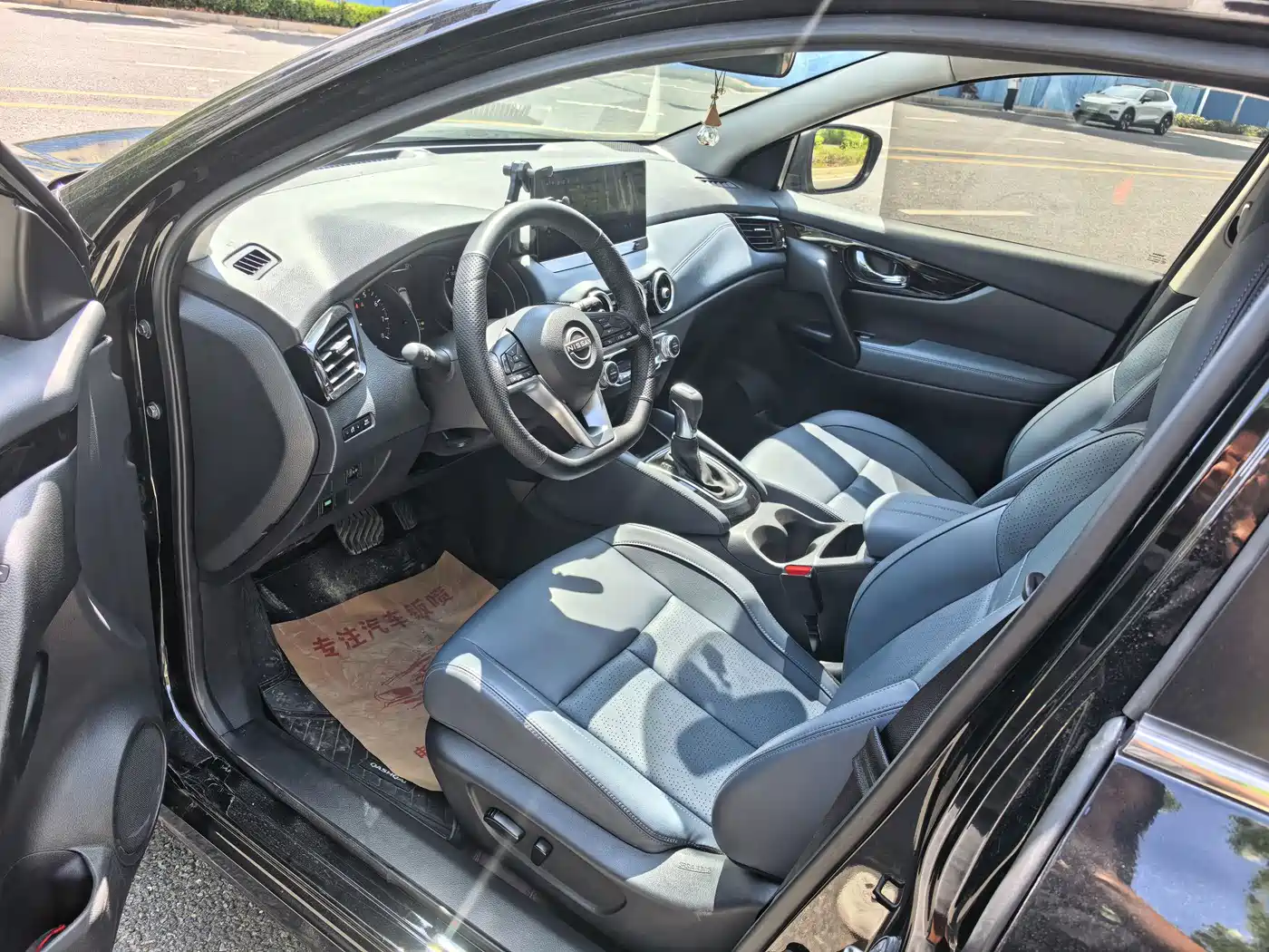 Фото 10 - Nissan Qashqai