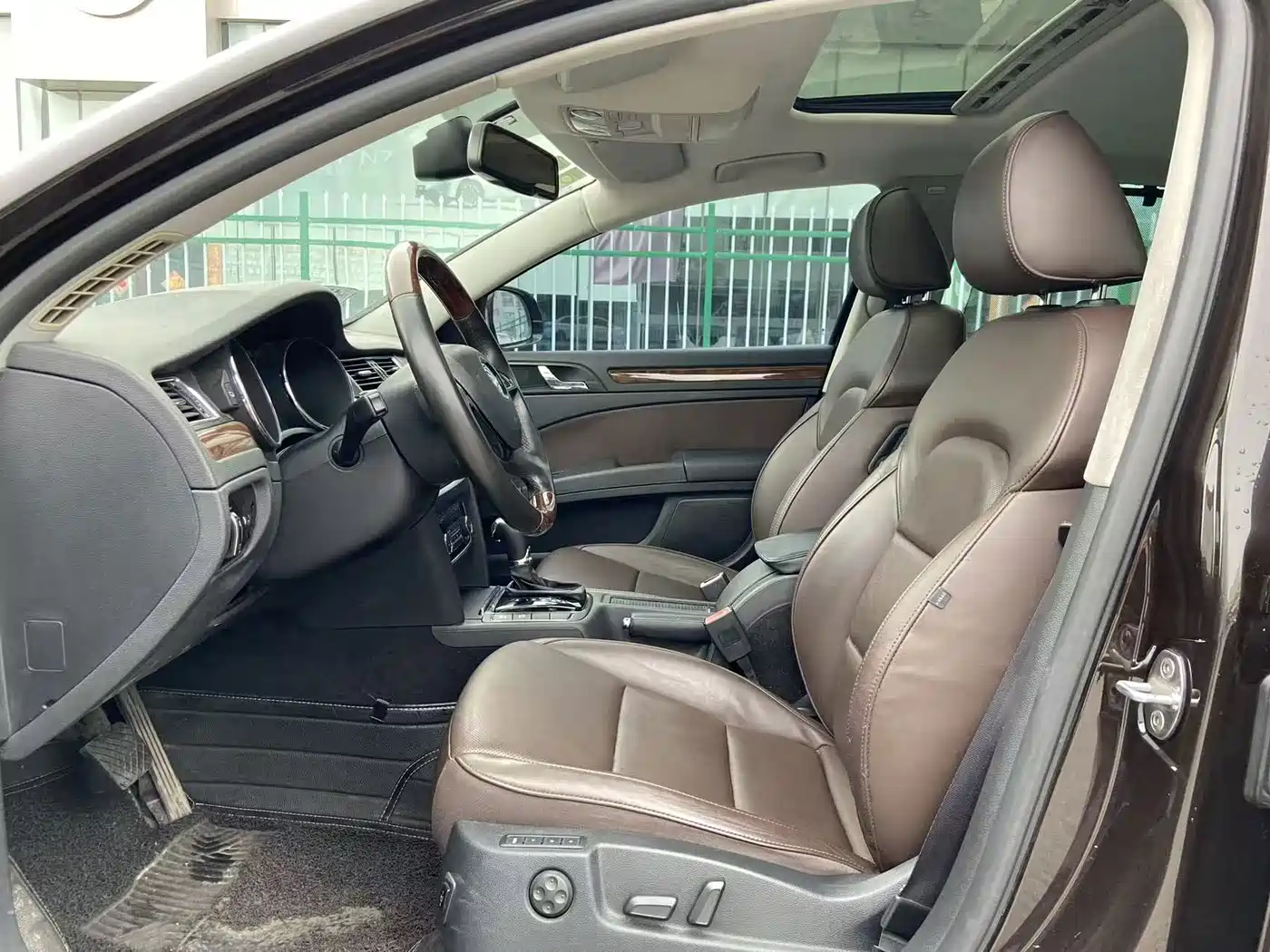 Photo 9 - Škoda Superb