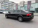 Photo 7 - Škoda Superb