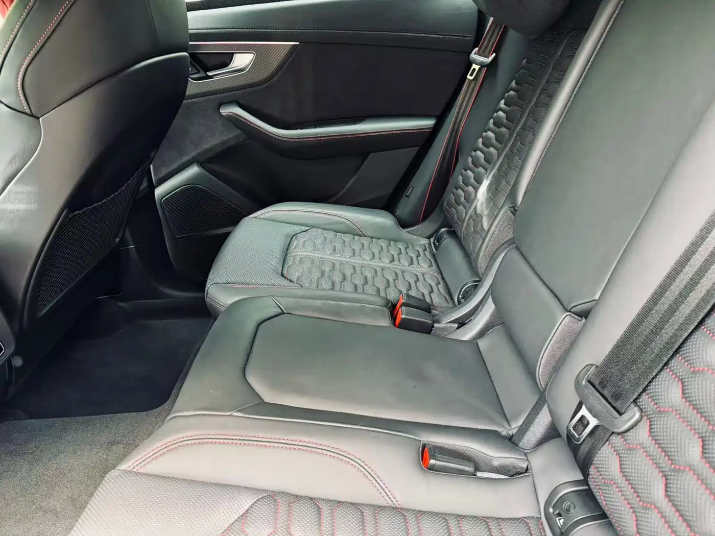 Audi SQ8 2026 2024 Base Model