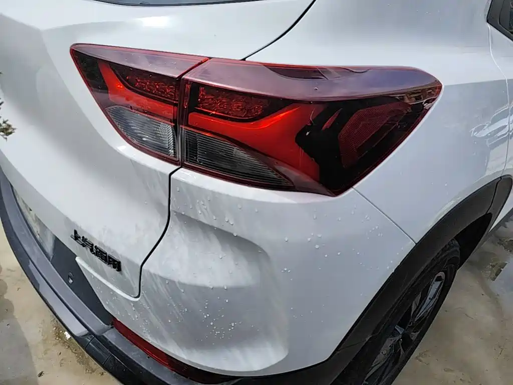 Chevrolet Trailblazer 2021 2019 435T Redline CVT FWD Sport Edition (China VI)
