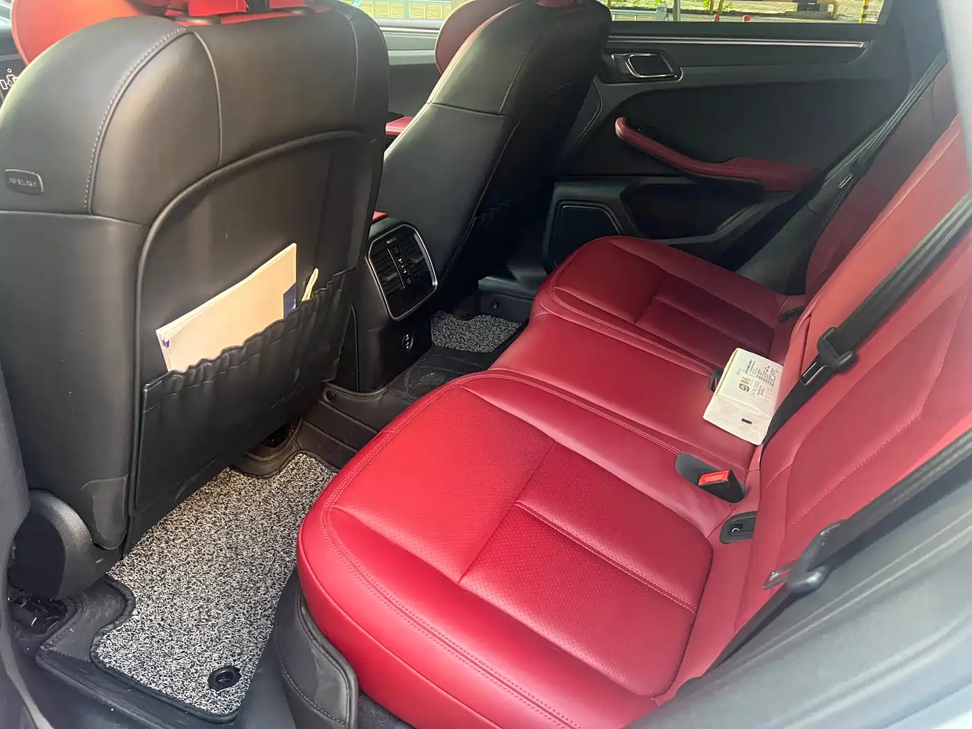 Porsche Macan 2022 Macan 2.0T фото 9