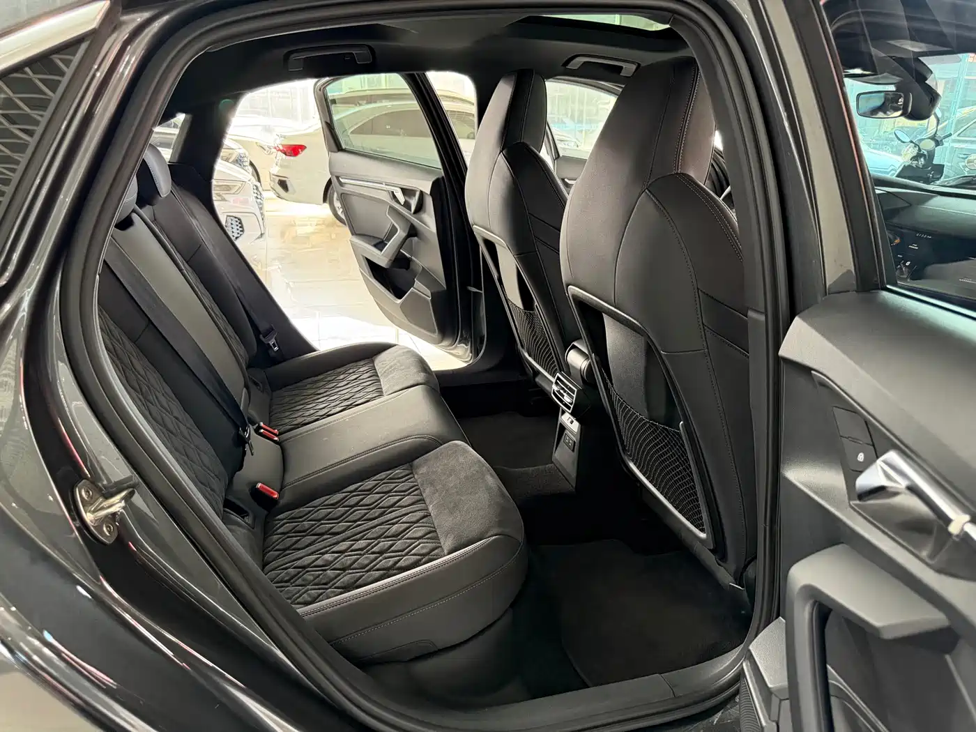Audi A3 2023 A3L Limousine 35 TFSI Luxury Sport фото 10