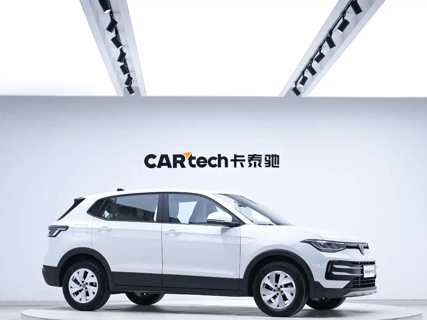 Volkswagen Tharu 2025 Model Rising Star 1.5L Advance Edition фото 5