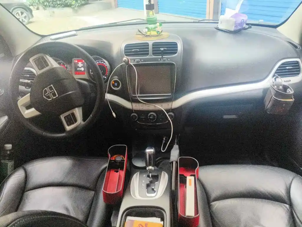 Dodge Journey 2015 2013 Model 2.4L 2WD Premium Edition