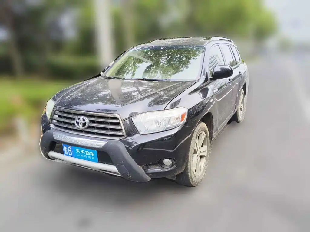 Photo 1 - Toyota Highlander