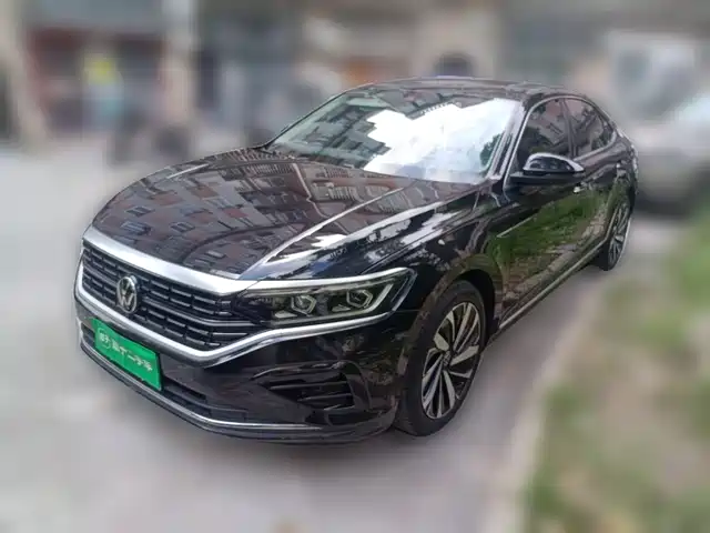 Volkswagen Passat 2023