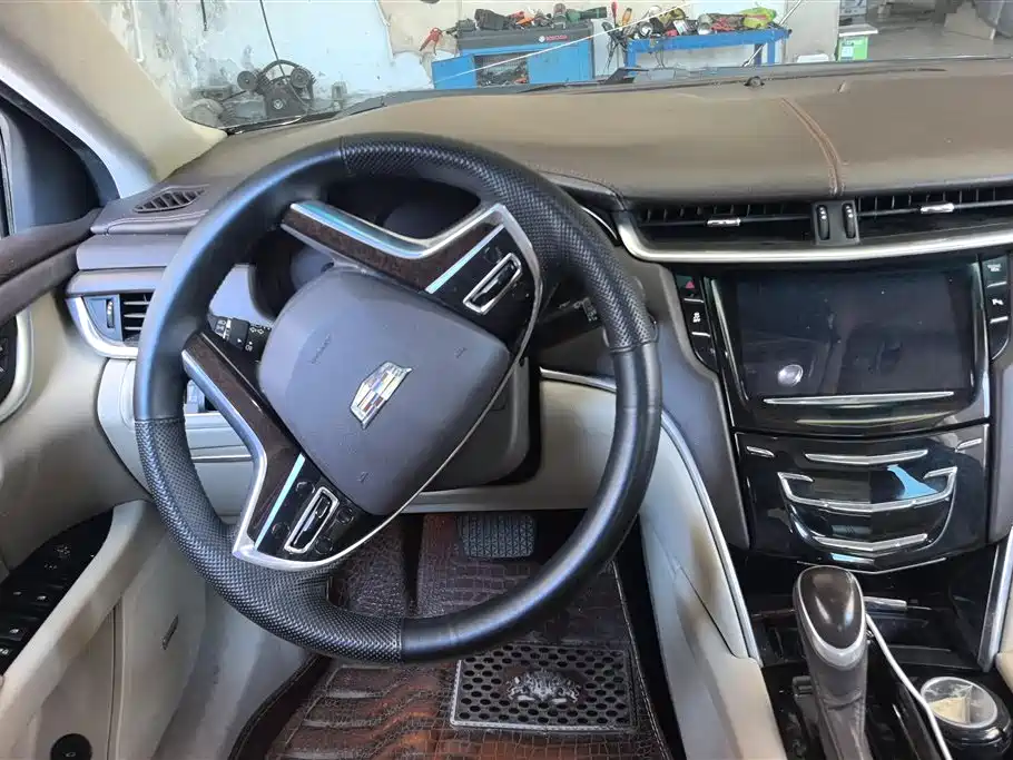Cadillac XTS 2016 28T Technology фото 15