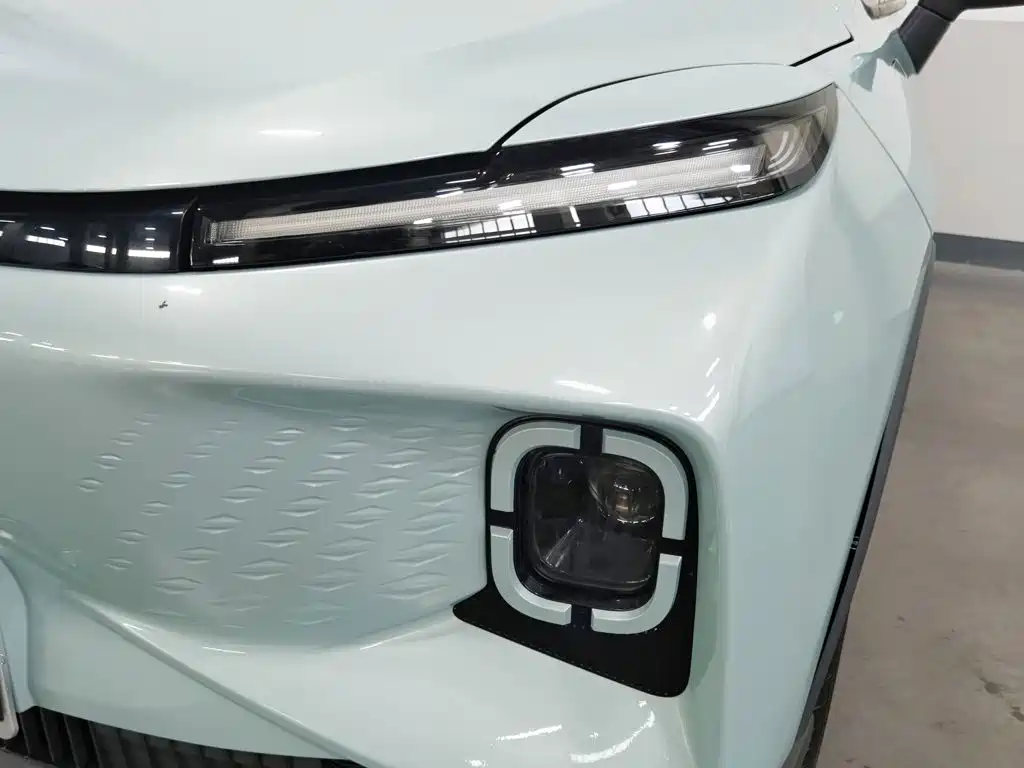 Geely Geometry E Firefly 2023 2024 Model 301km Starlight