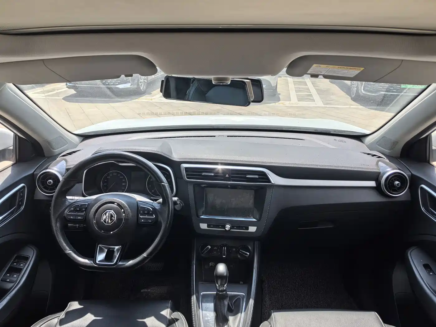 MG ZS 2018 2018 1.5L Automatic Elite China V