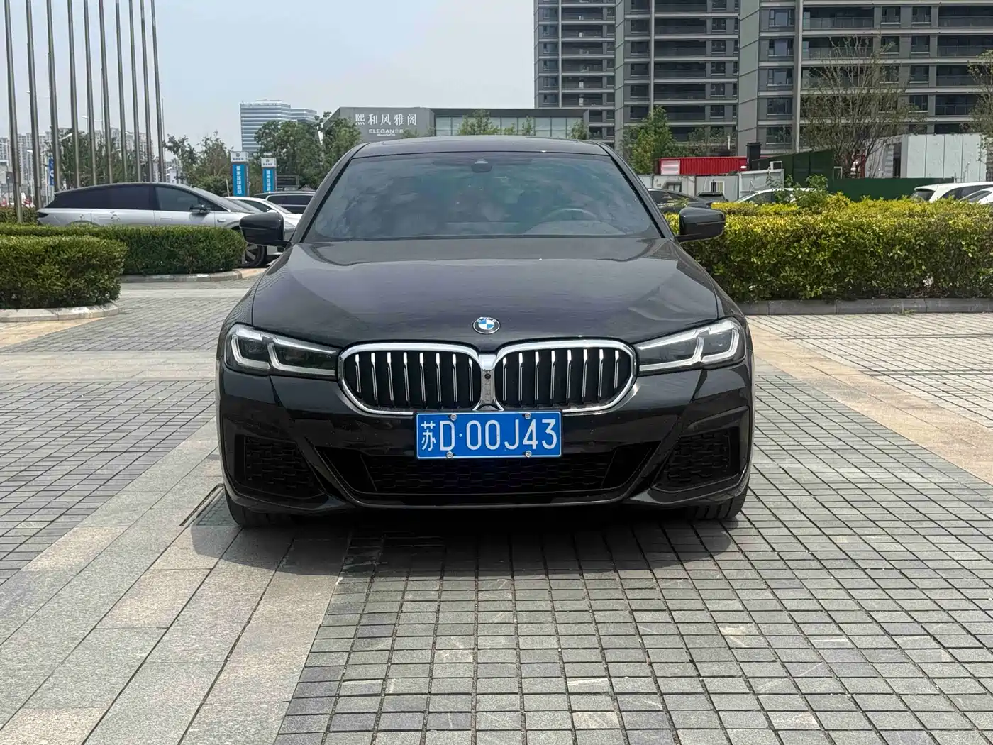 BMW 5 Series 2022 530Li Exclusive Luxury Package фото 2
