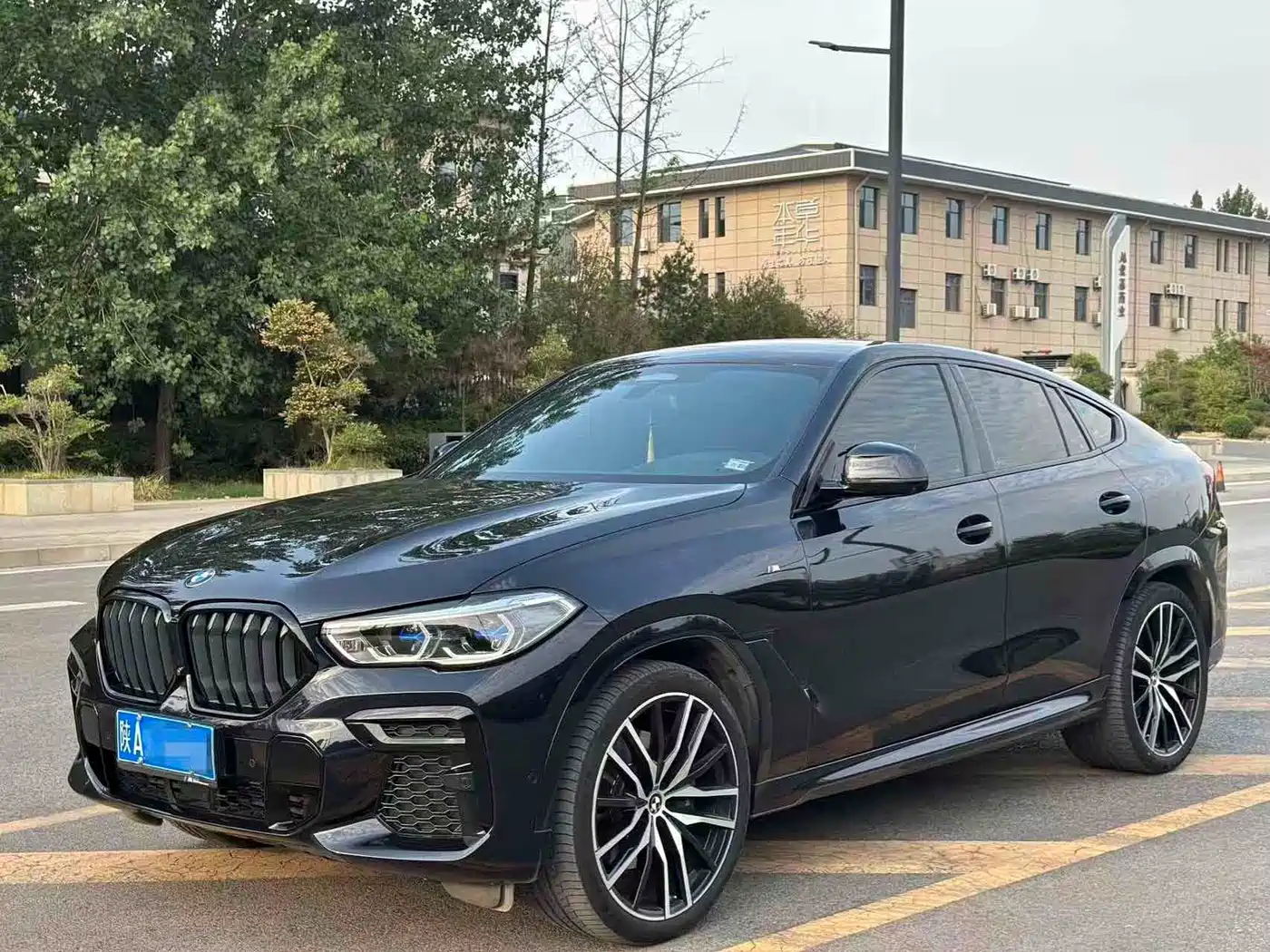 BMW X6 2023 2022 Model Year Facelift II xDrive40i Exclusive M Sport Package