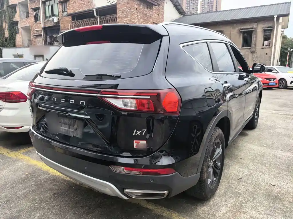Dongfeng Fengguang Fengguang ix7 2020 2020 2.0TGDI Auto 2WD Urban Luxury Edition
