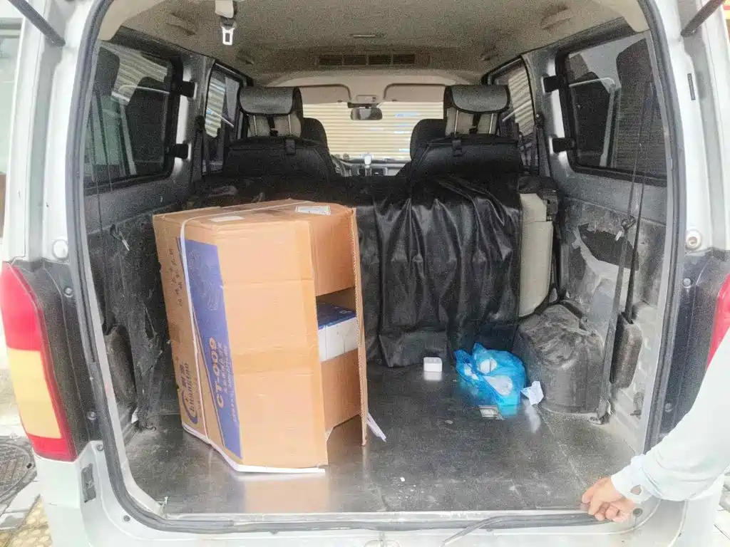 Wuling Motors Wuling Rongguang V 2017 2016 1.5L Standard