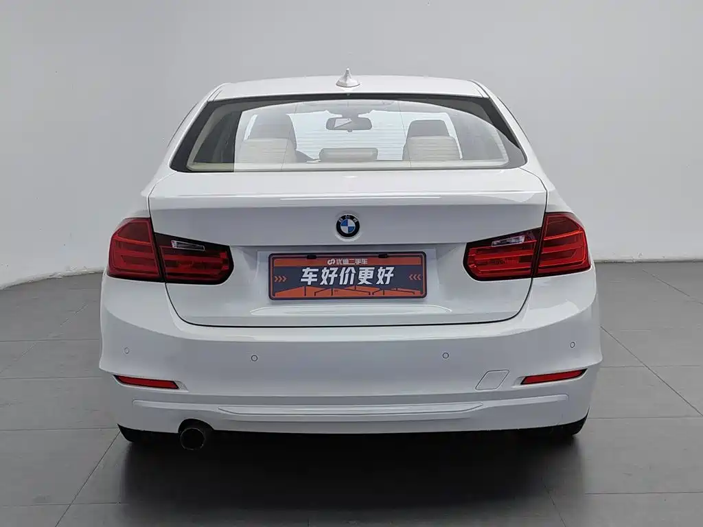 Фото 4 - BMW 3 Series
