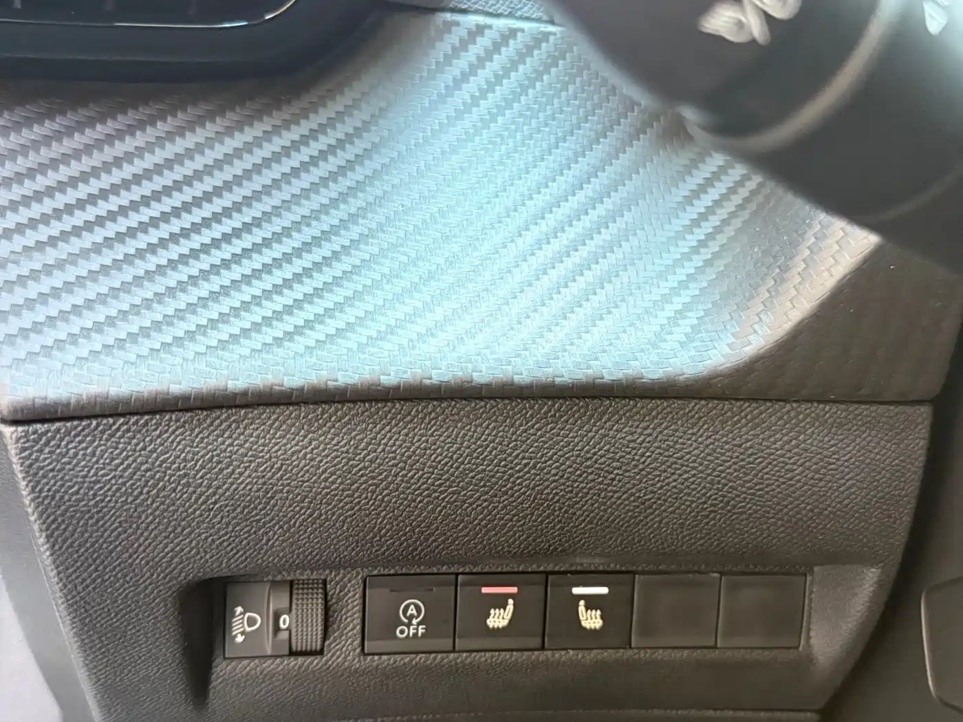 Peugeot 2008 2025 2022 230THP THE ONE