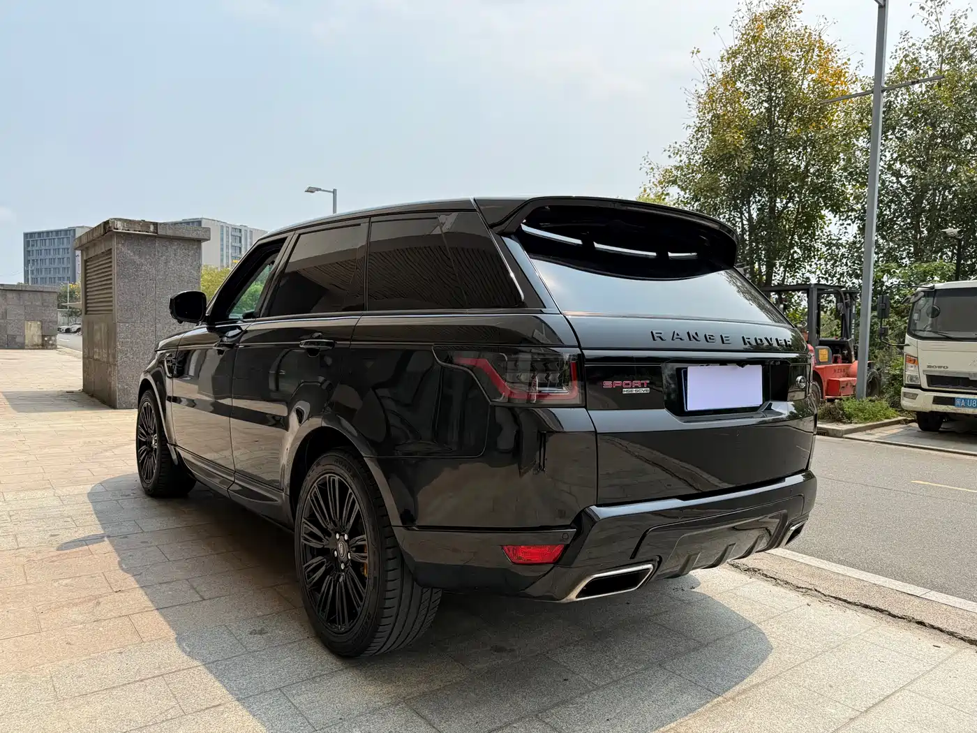 Land Rover Range Rover Sport 2016 Model 3.0 SC V6 HSE DYNAMIC фото 6