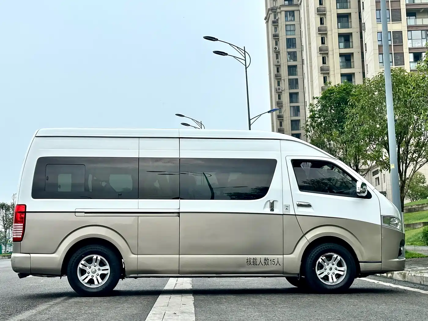 Higer H5C 2017 2013 2.4L Basic 4RB2