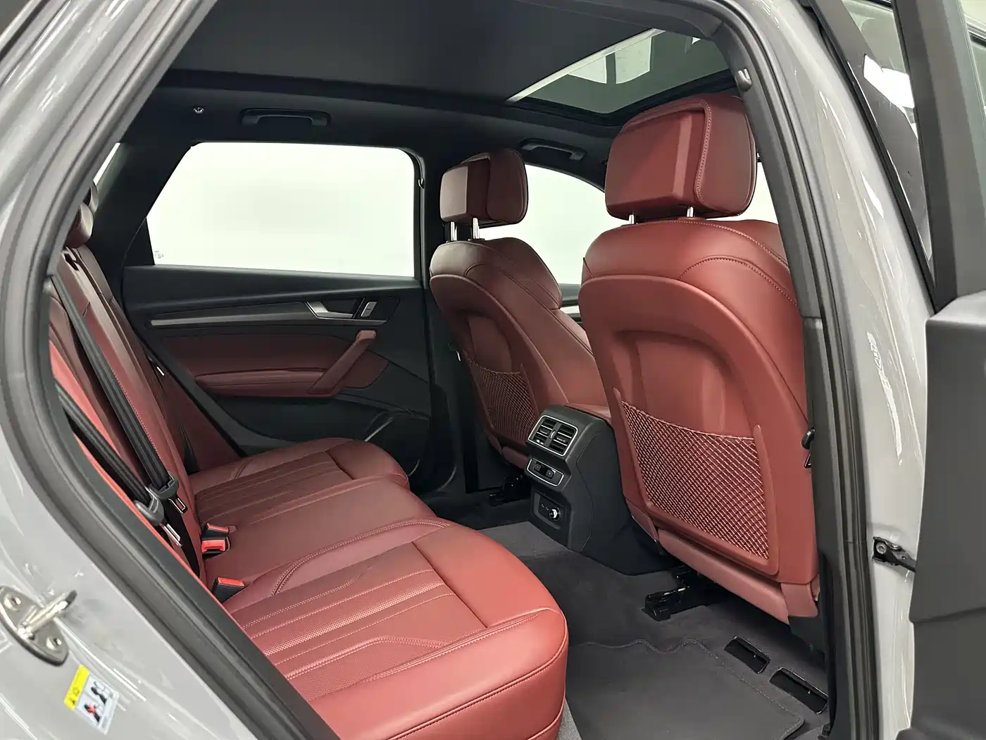 Audi Q5L 2025 40 TFSI Luxury Dynamic фото 16