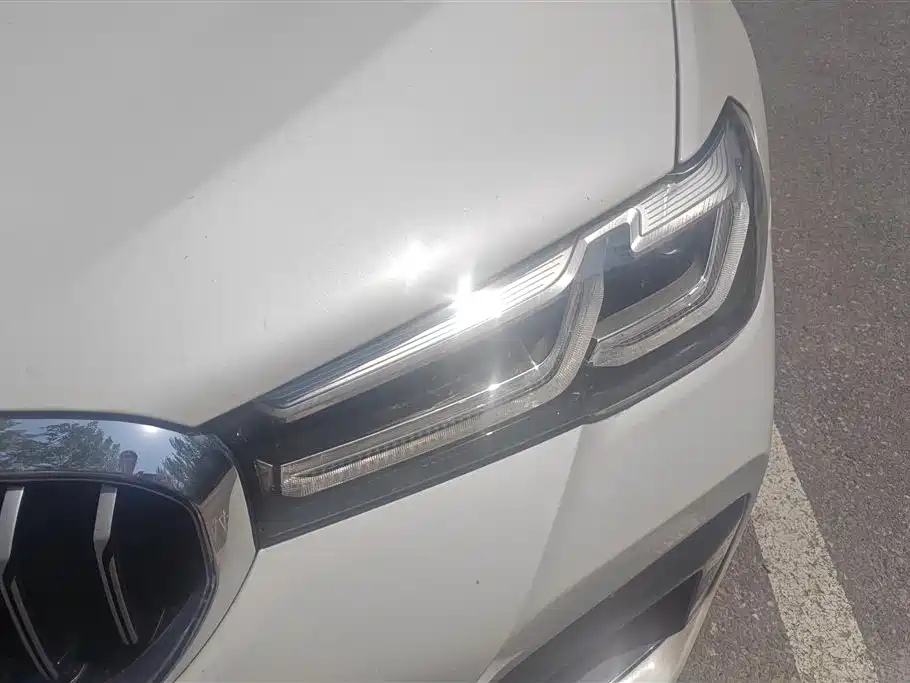 BMW 5 Series 2022 Model Second Facelift 530Li Leading M Sport Package фото 5