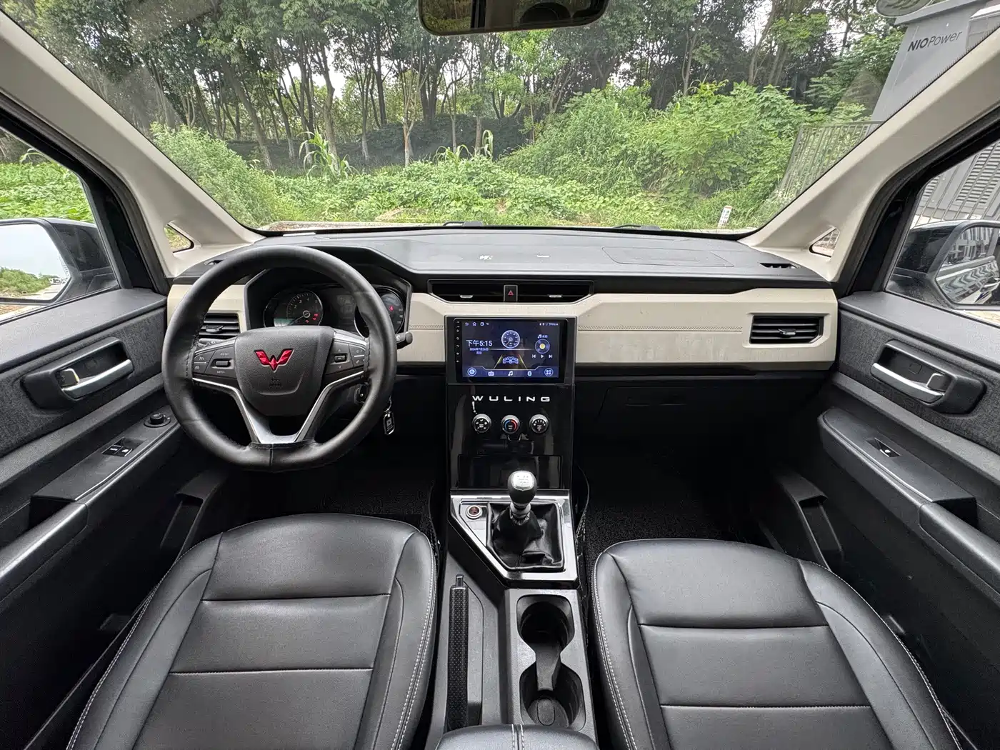 Wuling Motors Wuling Journey 2022 2021 1.5T Manual Luxury Edition