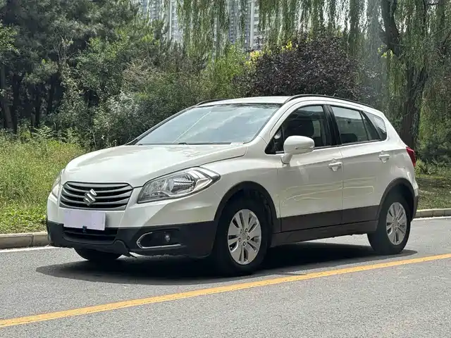  Suzuki SX4 S-Cross 2014 1.6L CVT 2WD Progressive