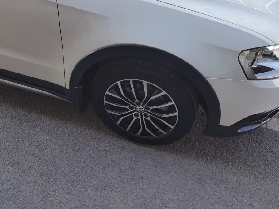 Volkswagen Gran Lavida 2014 2014 1.6L Auto