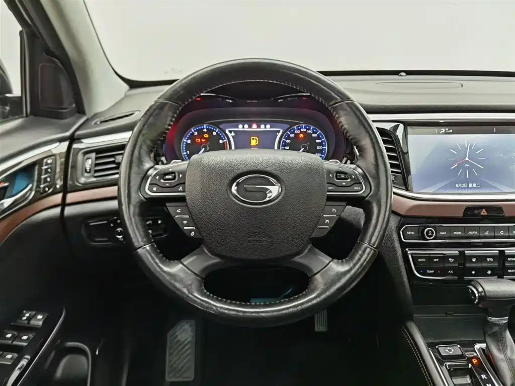 GAC Trumpchi Trumpchi GS8 2017 320T 2WD Luxury Smart Connect (7-seater) фото 11