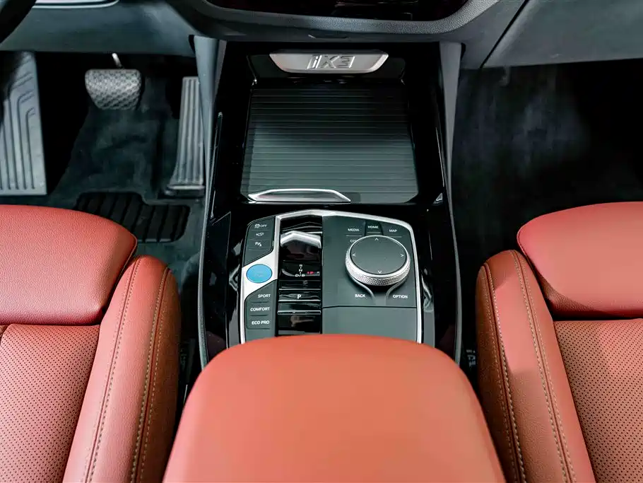 BMW iX3 2024 2024 Innovation Leader